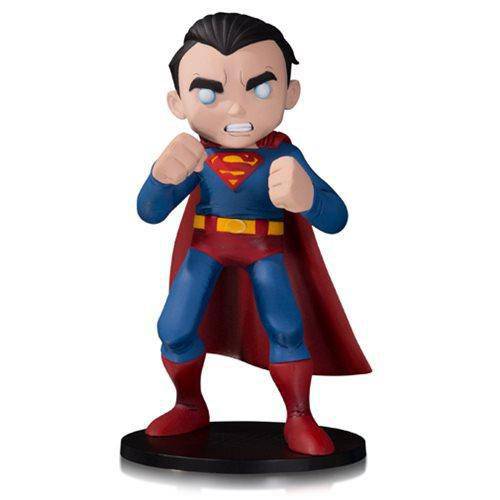 DC Comics Artist Alley Superman by Chris Uminga Limited Edition Statue - by DC Direct