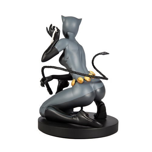 DC Designer Series Catwoman by Stanley Lau 1:6 Scale Statue - by DC Direct