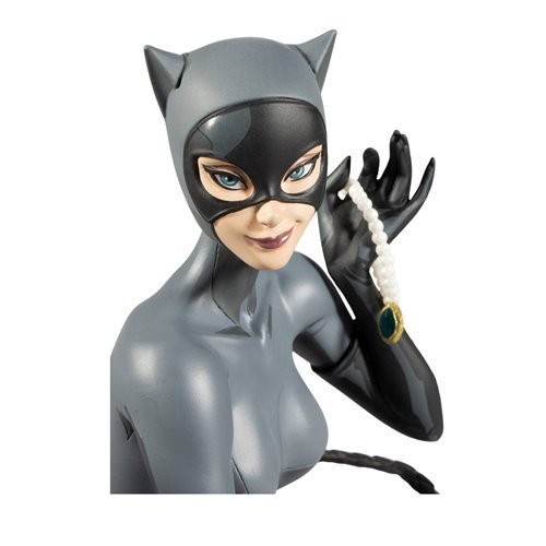 DC Designer Series Catwoman by Stanley Lau 1:6 Scale Statue - by DC Direct