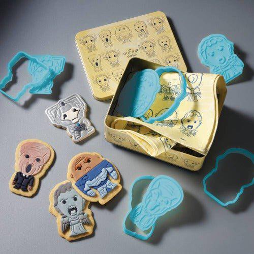 Eaglemoss Doctor Who Monsters Cookie Cutter & Tea Towel Tin - by Eaglemoss Publications