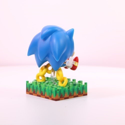 Funko Pop! Games 918 - Sonic the Hedgehog - Ring Scatter Sonic Vinyl Figure - PREVIEWS Exclusive - by Funko