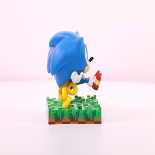 Funko Pop! Games 918 - Sonic the Hedgehog - Ring Scatter Sonic Vinyl Figure - PREVIEWS Exclusive - by Funko