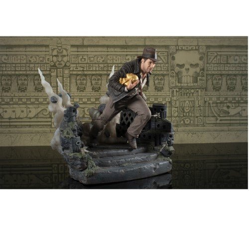 Indiana Jones Raiders Of The Lost Ark Deluxe Gallery Temple Escape W/Idol PVC Statue - by Diamond Select