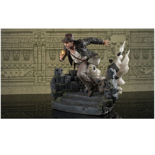 Indiana Jones Raiders Of The Lost Ark Deluxe Gallery Temple Escape W/Idol PVC Statue - by Diamond Select