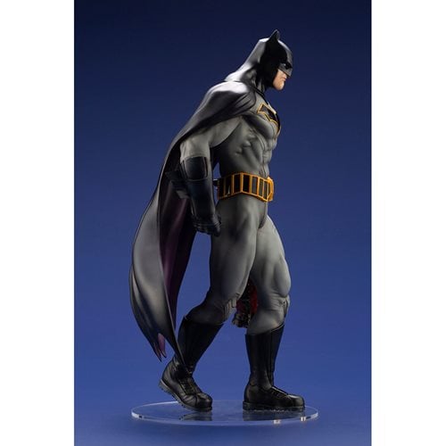 Kotobukiya DC Comics Batman: Last Knight on Earth Batman ARTFX 1:6 Statue - by Kotobukiya