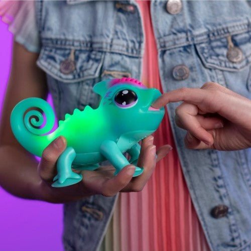 Little Live Pets Bright Light Chameleon 'Sunny' Pack - by Moose Toys