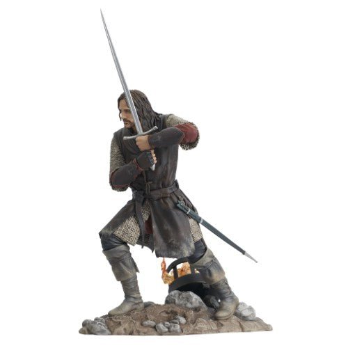 Lord of the Rings Gallery Aragorn PVC Diorama - by Diamond Select