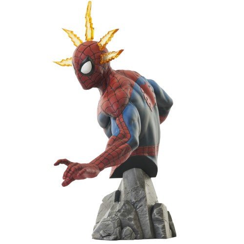 Marvel Comic Spider-Man 1/7 Scale Resin Bust - by Diamond Select