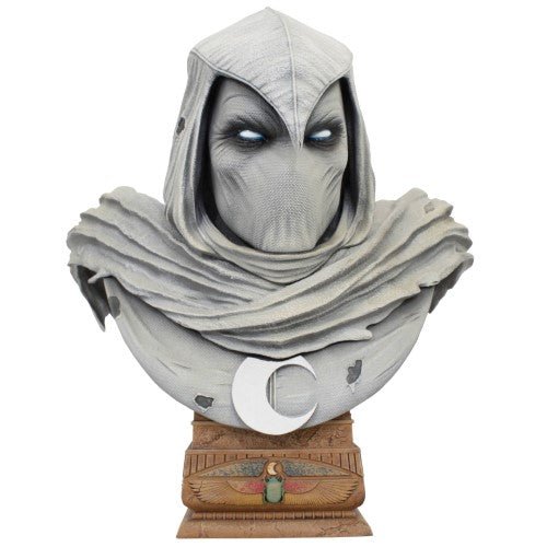 Marvel Legends In 3D Moon Knight 1/2 Scale Bust - by Diamond Select