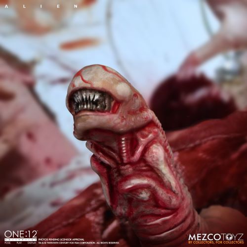 Mezco Toyz One-12 Collective Alien Deluxe Edition Action Figure - by Mezco Toyz