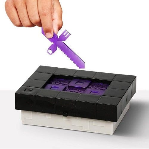 Treasure X Minecraft Nether Portal Craft - by Moose Toys